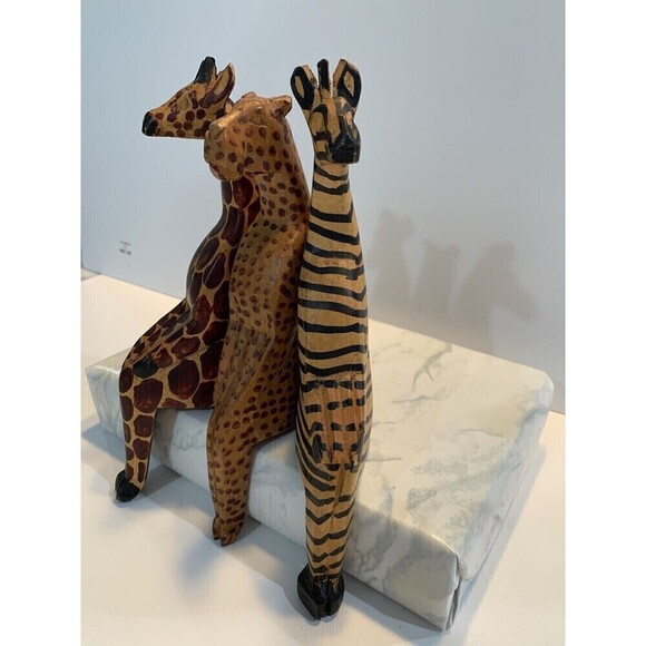 Giraffe & Zebra Lion Hand Carved Wooden African Sculpture Shelf Ornament 8.5" - Picture 5 of 10